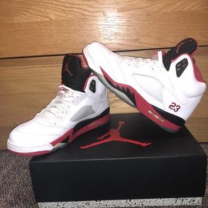 Jordan Fire Red 5’s (black tongue)